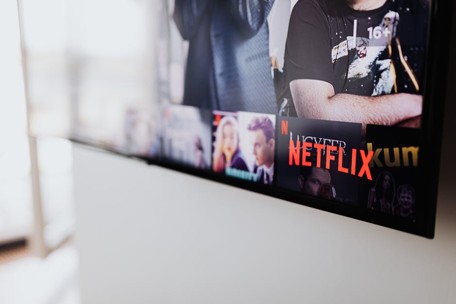 Comparison chart showing DEIPTV US subscription pricing tiers and savings versus cable TV